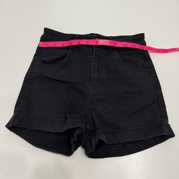 H&M black jean short size 4 - Picture 2 of 6